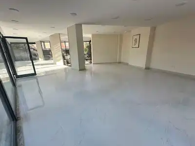 KARTAL ESENTEPE MİLANGAZ CADDESİNDE TABELA DEĞERİ YÜKSEK 140 M2 SIFIR KİRALIK DÜKKAN/İŞYERİ