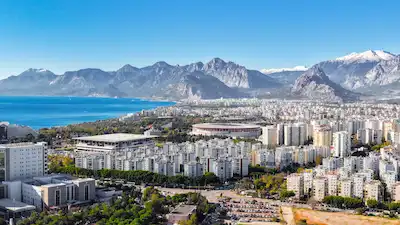 ANTALYA MURATPAŞA GÜVENLİK'TE KATTA TEK 3+1 GENİŞ SATILIK DAİRE