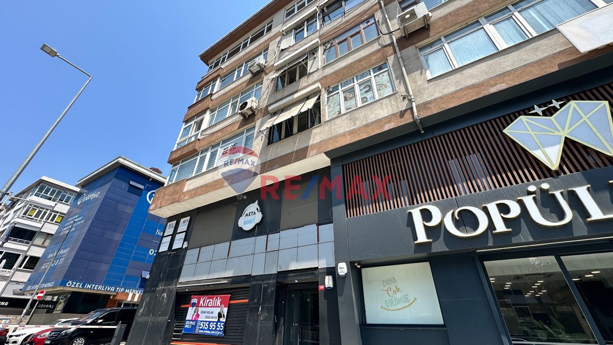 REMAX SERAP ASLANDAN İNCİRLİ CADDESİNDE