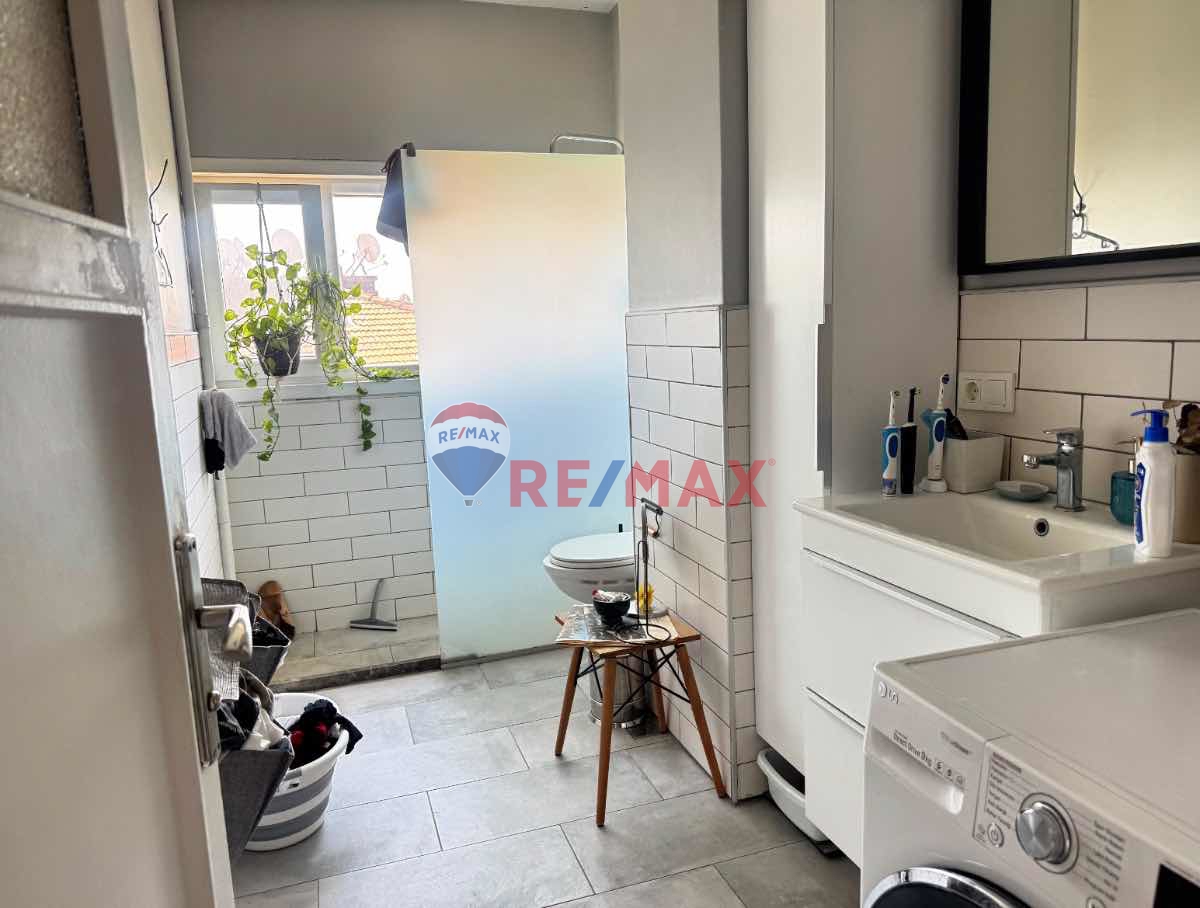 GÜMÜŞSUYUNDA DENİZ MANZARALI BAHÇE KULLANIMLI 2+1 SATILIK DAİRE