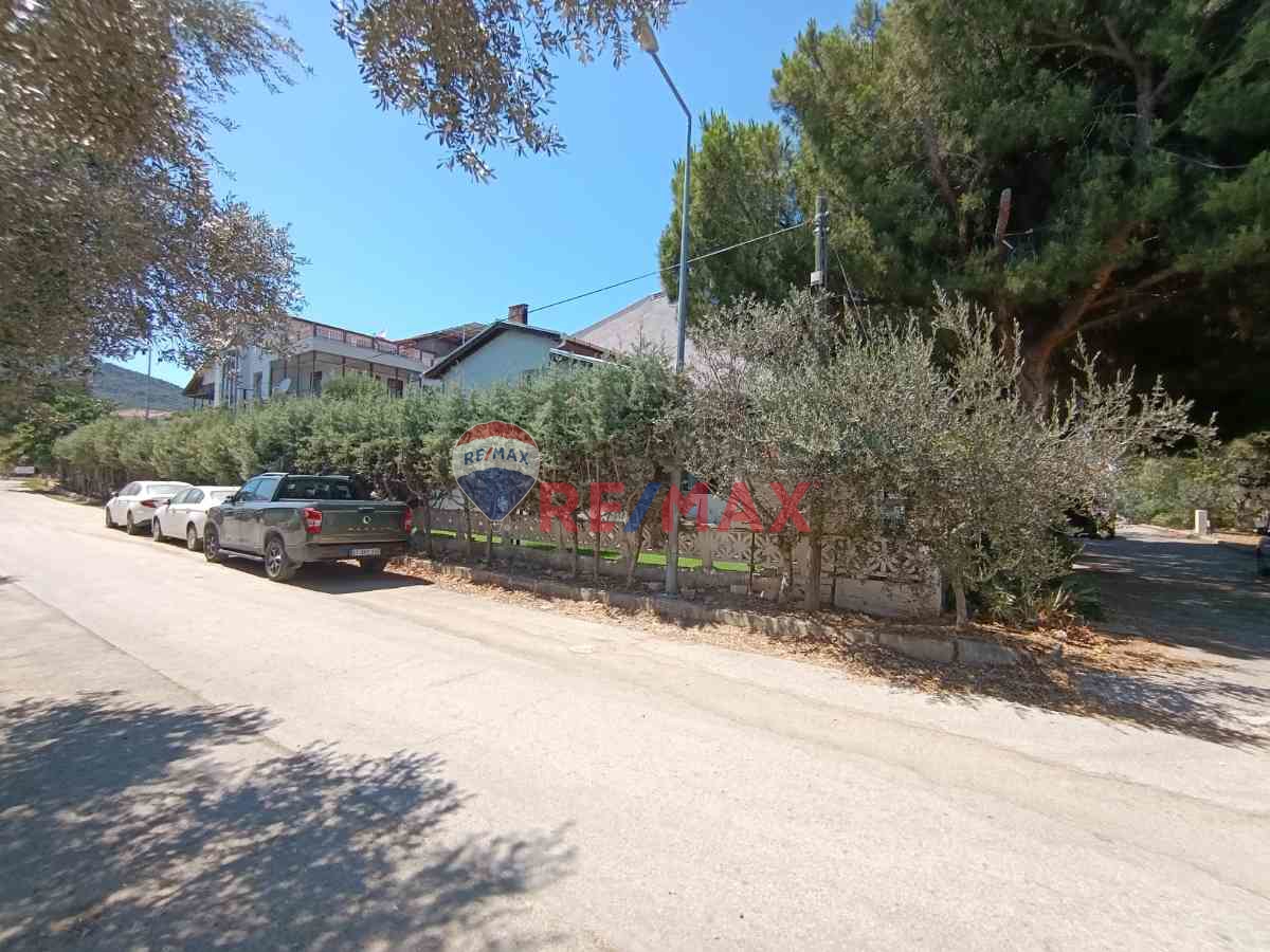 URLA DENİZLİ DE 2 VILLA IMARLI , 292 M2 ARSA ,KULLANIMDA YAPI MEVCUT