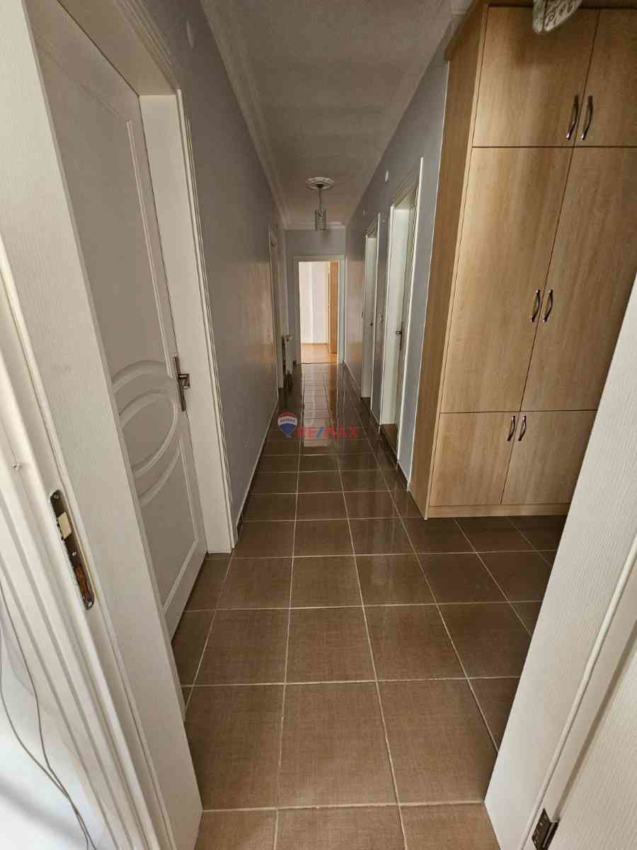 HÜRRİYET MAHALLESİNDE SATILIK GENİŞ ARAKAT 3+1 DAİRE