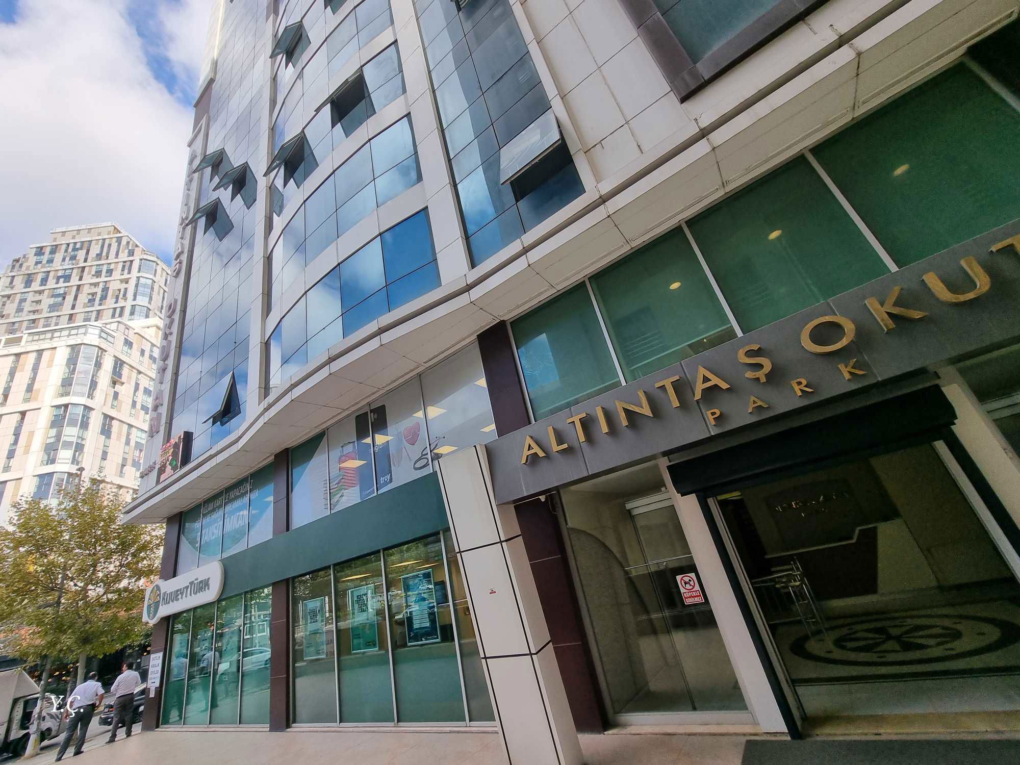 ESENYURT CUMHURİYET MH. ALTINTAŞ OKUTAN PARK SATILIK 1+1 GENİŞ OFİS