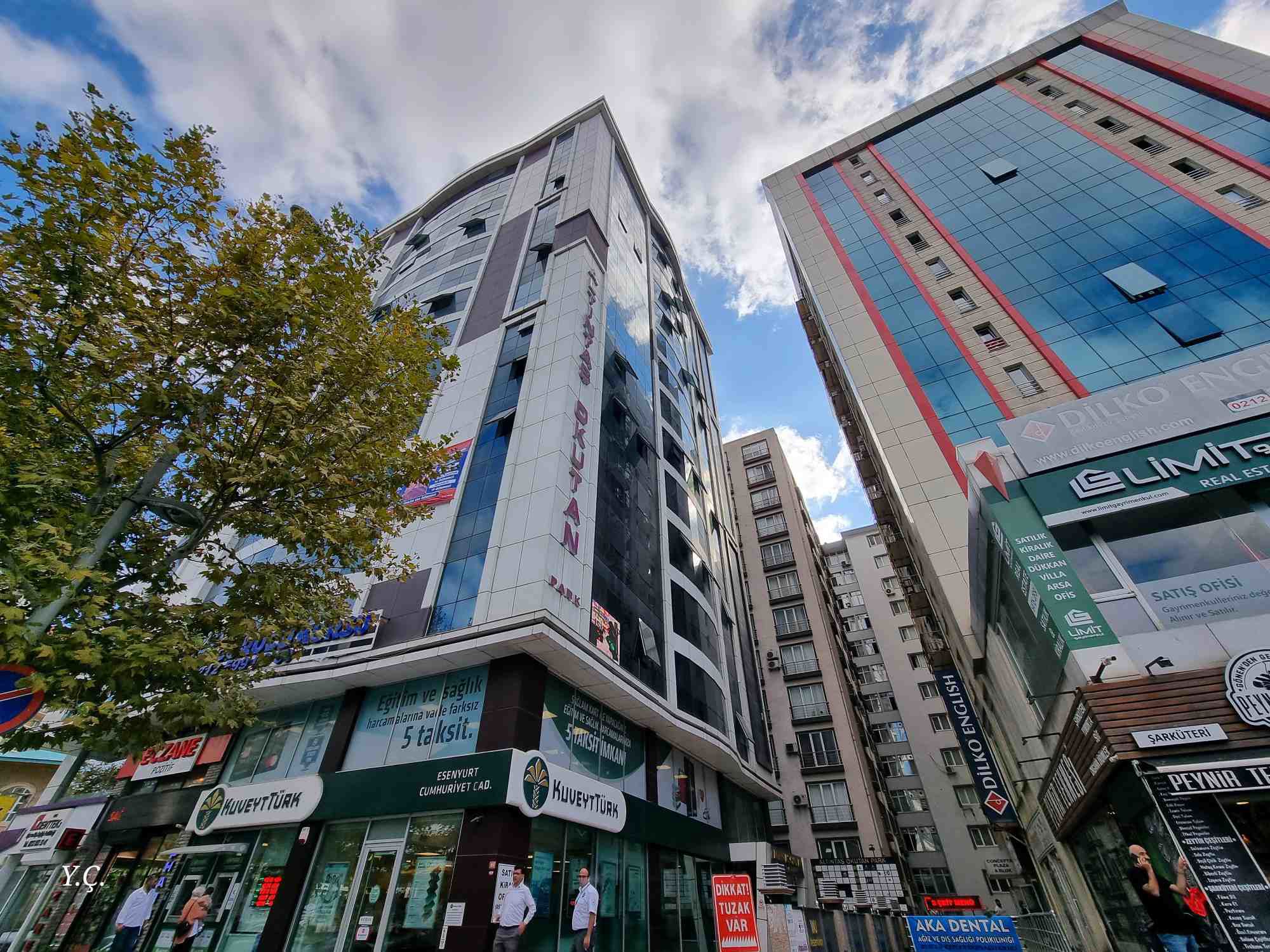 ESENYURT CUMHURİYET MH. ALTINTAŞ OKUTAN PARK SATILIK 1+1 GENİŞ OFİS