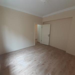 İZMİT GÜNDOĞDU MAHALLESİNDE KİRALIK 3+1 DAİRE