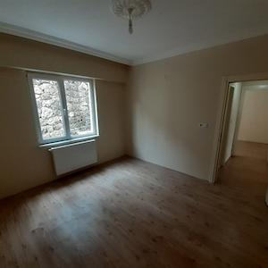 İZMİT GÜNDOĞDU MAHALLESİNDE KİRALIK 3+1 DAİRE