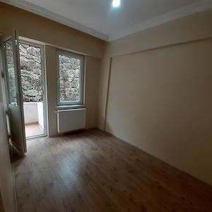İZMİT GÜNDOĞDU MAHALLESİNDE KİRALIK 3+1 DAİRE