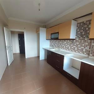 İZMİT GÜNDOĞDU MAHALLESİNDE KİRALIK 3+1 DAİRE