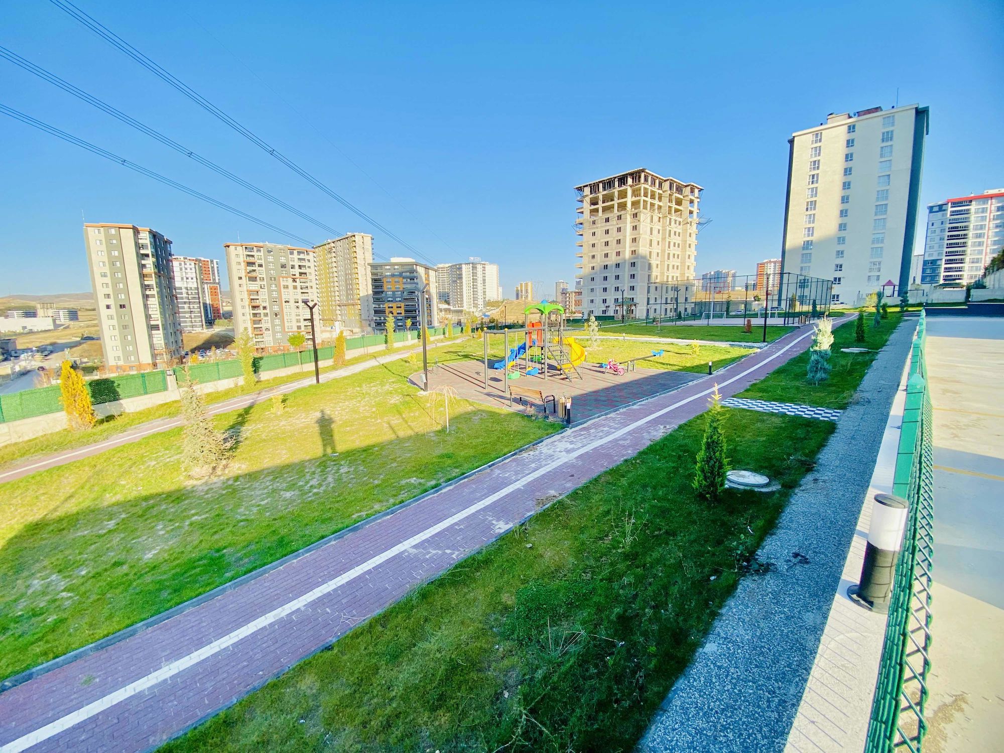 ERYAMAN’IN YÜKSELEN BÖLGESİNDE 16. KAT ŞEHİR MANZARALI 4+1!