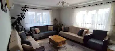 SATILIK TİCARİ İMARLI ARSA ÜZERİNDE 3 KATLI MEVCUT YAPI AVANTAJI