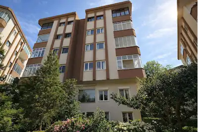 ZEKERİYAKÖY EMLAK KONUT EVLERİ'NDE SATILIK 1+1 DAİRE