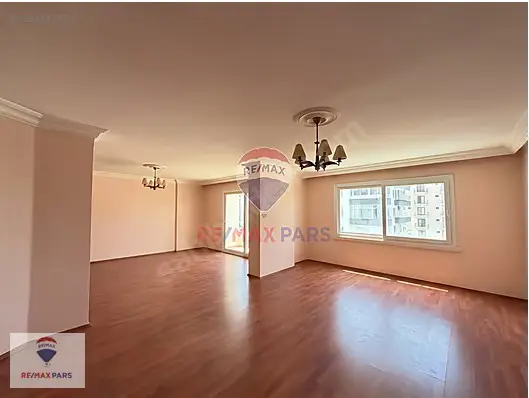 REMAX PARS'TAN MEZİTLİ FATİH MAHALLESİNDE SATILIK 4+1 DAİRE
