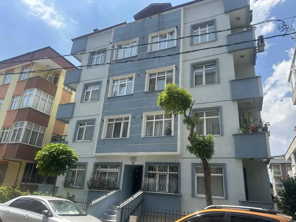 PENDİK GÜZELYALI MAHALLESİNDE DENİZ MANZARALI SATILIK DAİRE