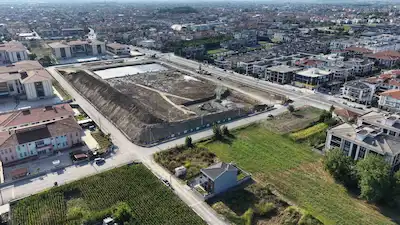 RE/MAX MAVİ'DEN TEPEKUM OKULLAR BÖLGESİNDE SATILIK İMARLI ARSA