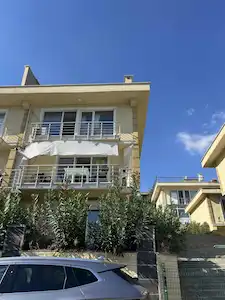 TEKİRDAĞ HÜRRİYET MAHALLESİ  DENİZ MANZARALI  4+1 TRİPLEKS SATILIK VİLLA