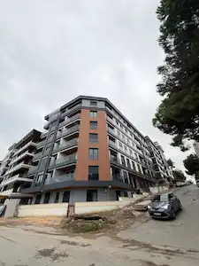 PENDİK BATI MAHALLESİ’NDE SAHİLE 100 MT | 95 M² NET | KAPALI OTOPARKLI 3+1