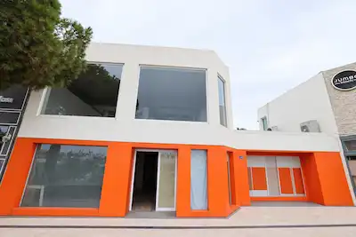 BODRUM KIBRIS ŞEHİTLERİ CD. ÜZERİ 750 M² KOMPLE BİNA KURUMSALA