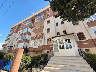 YUNUS EMRE MAH. OKUL KARŞISI YENİ AKŞEN SİTESİ 3+1 KİRALIK DAİRE