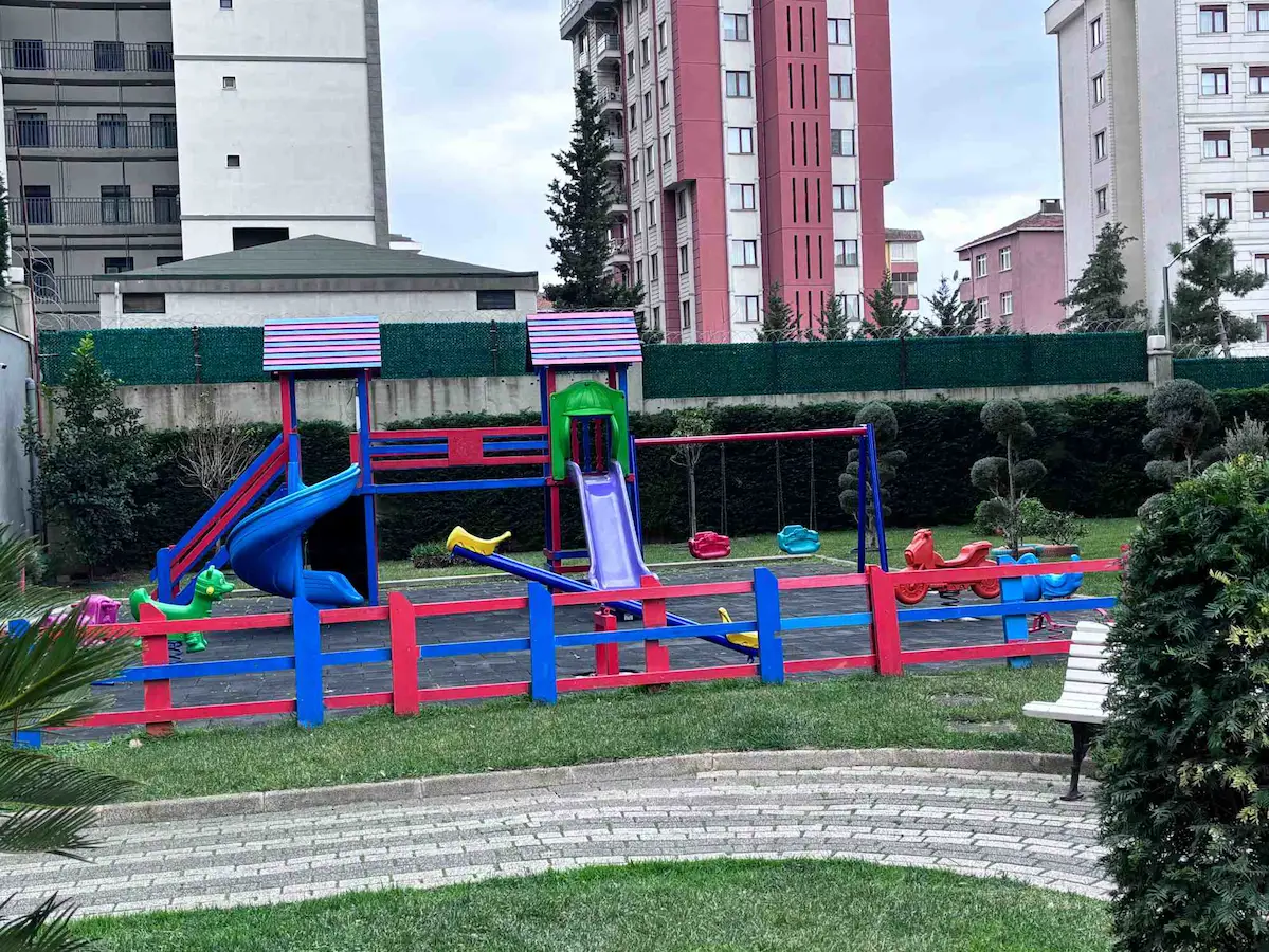 CORDELLA KARTAL SİTESİ HAVUZ GÜVENLİK OTOPARK KİRALIK 2+1 DAİRE 2