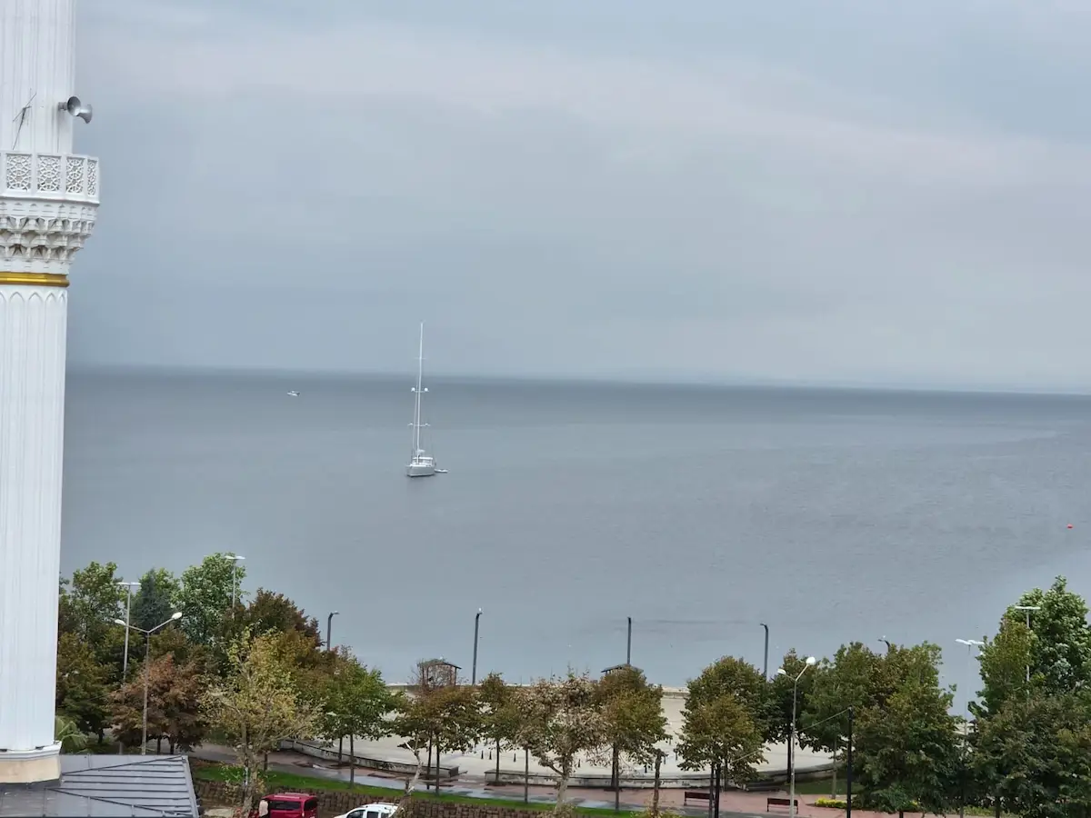 TUZLA PORTDA KİRALIK DUBLEKS DAİRE.