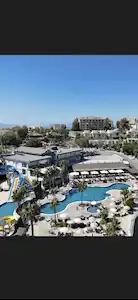 GOLF RESORT KUŞADASI SATILIK DENİZ MANZARALI 2+1 EŞYALI DAİRE