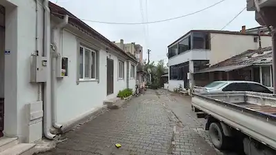 SAKARYA ARİFİYE’DE 3+1 MÜSTAKİL EV | 100 M² NET | DOĞALGAZ KOMBİLİ | BALKONLU