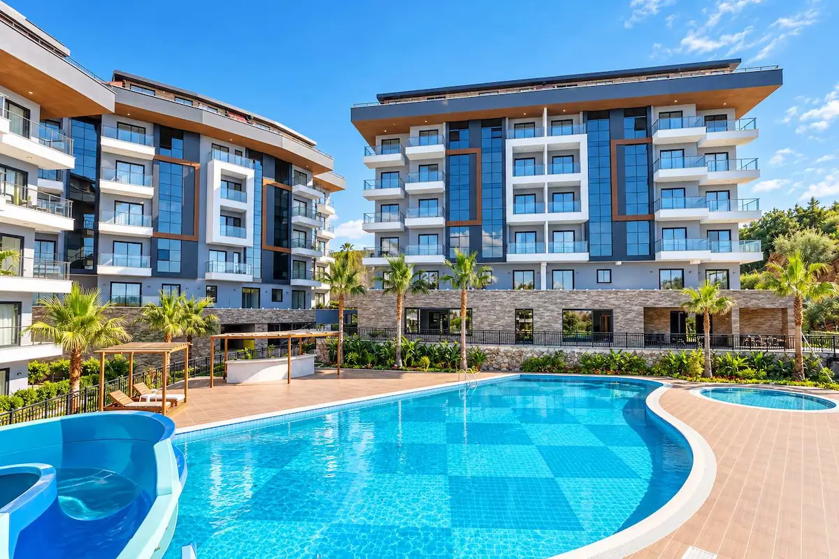ALANYA KESTELDE 2+1 EŞYALI SATILIK DAİRE- SEAPEARL SKY