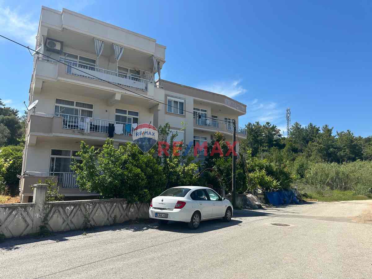 SARILAR MERKEZ DE SATILIK 3+1 DAİRE