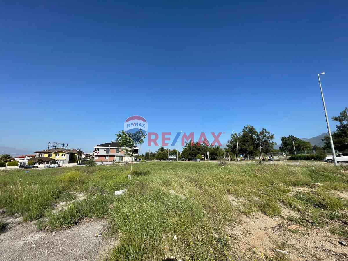 REMAX MODEL DENIZLI'DEN FIRSAT KÖŞE PARSEL