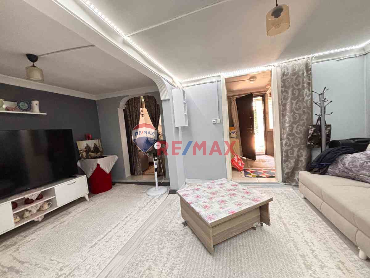 REMAX DAN ATAŞEHİR AŞIK VEYSEL DE İMARLI 303 M² TEK TAPU 2 DAİRE