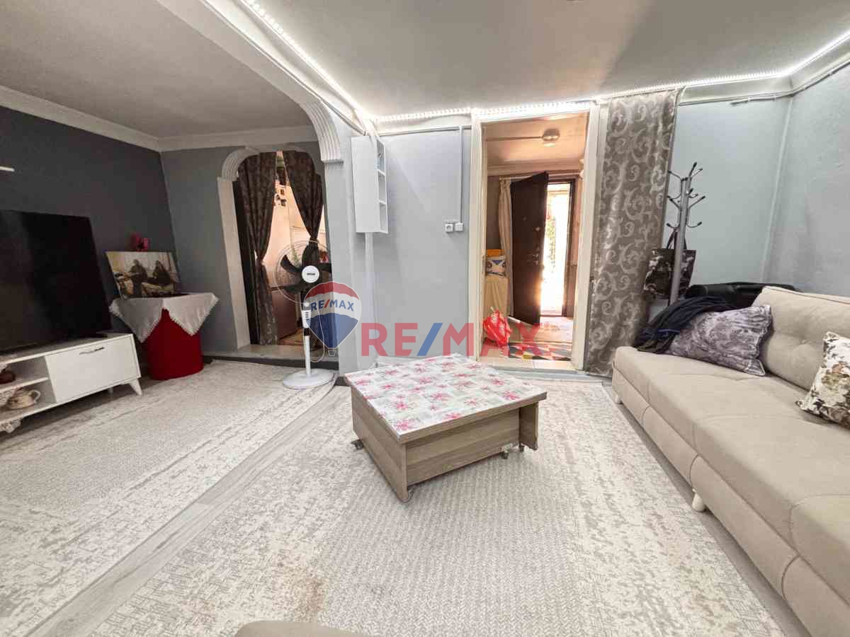 REMAX DAN ATAŞEHİR AŞIK VEYSEL DE İMARLI 303 M² TEK TAPU 2 DAİRE
