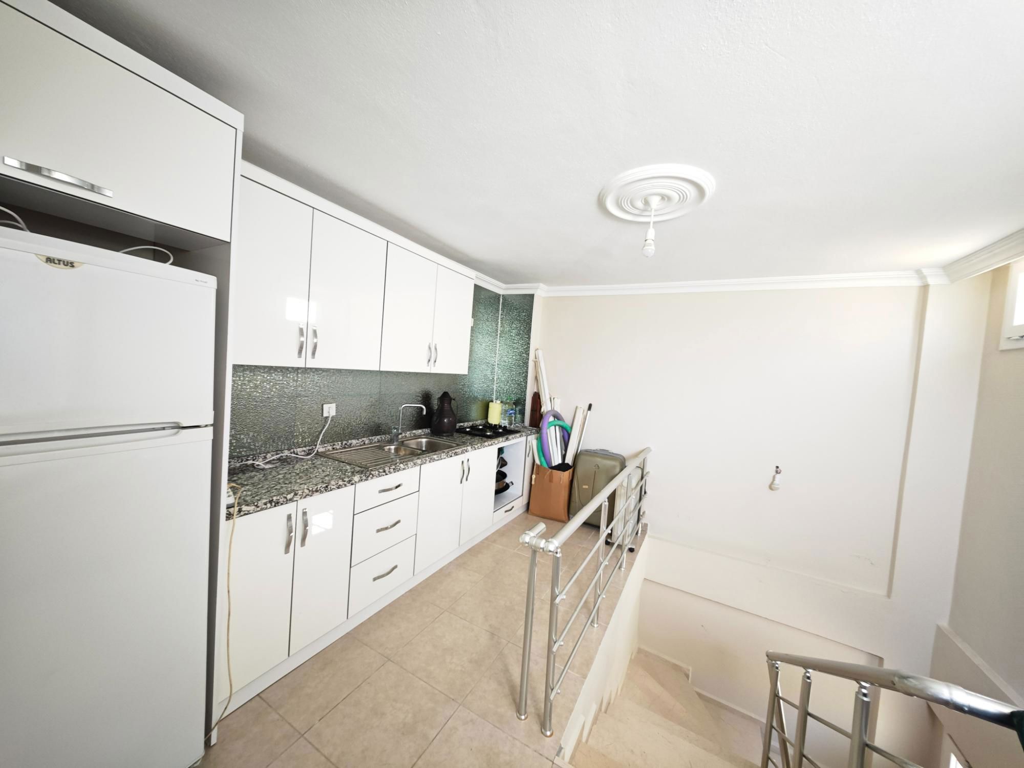 MERSİN TİSAN ADASINDA TİSAN SİTESİNDE SATILIK VİLLA