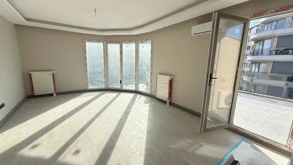 BRAND ATAKENT 1. ETAP’TA FERAH VE ŞIK 2+1 KİRALIK DAİRE