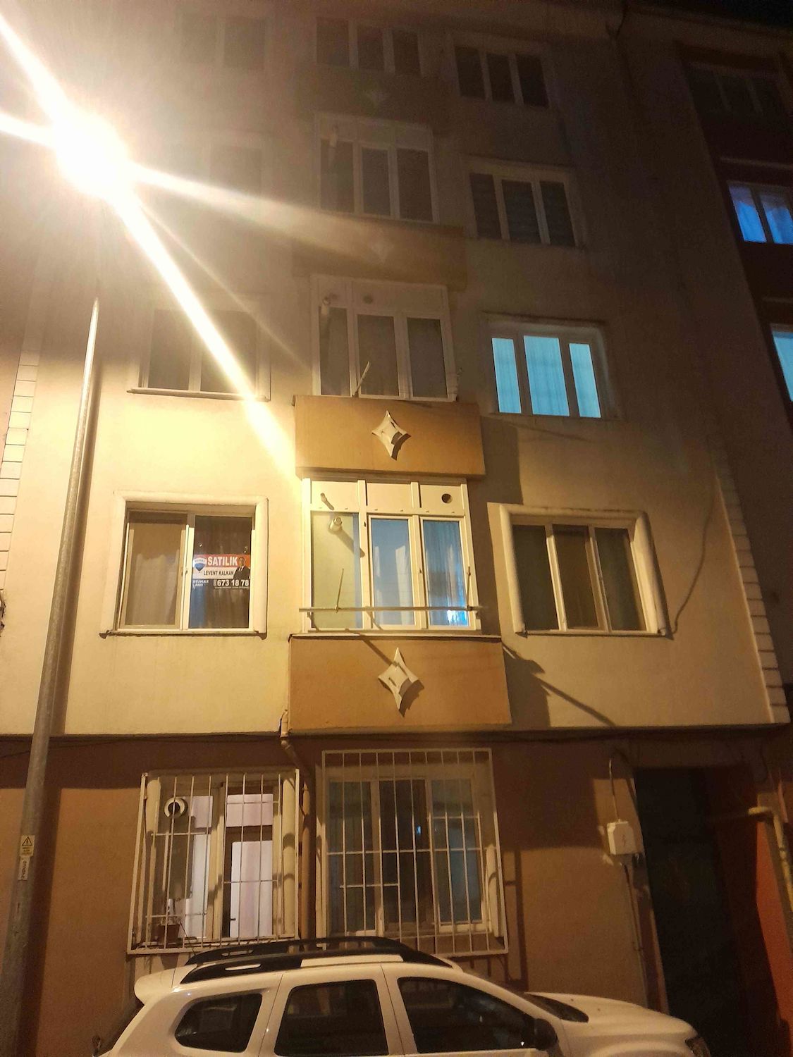 REMAX LAND DAN  REŞADIYE MAHALLESİNDE 2+1 SATILIK DAİRE