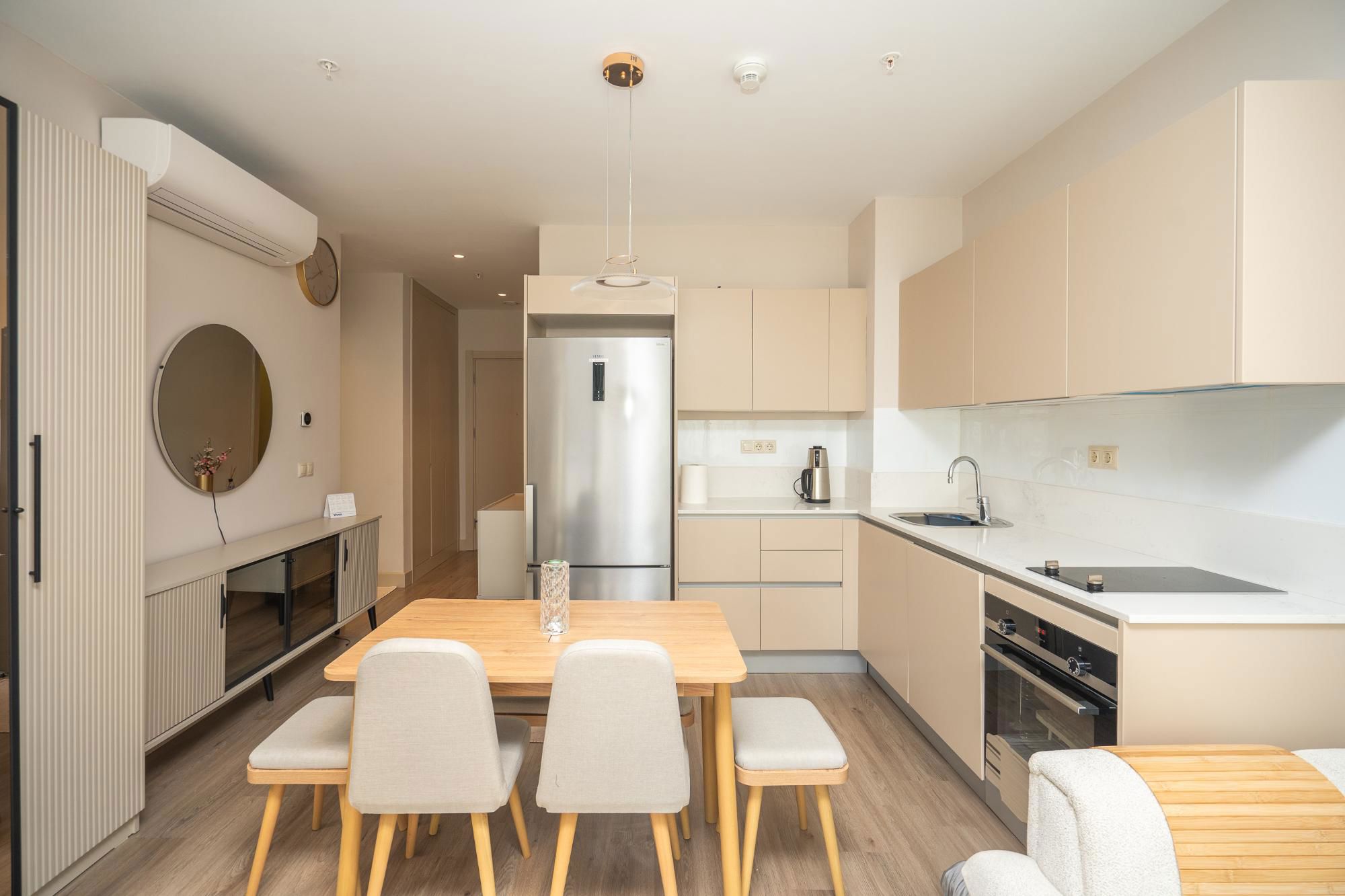 REMAX GELİŞİMDEN FERKO LİNE SİTESİNDE 2+1 KİRALIK EŞYALI DAİRE