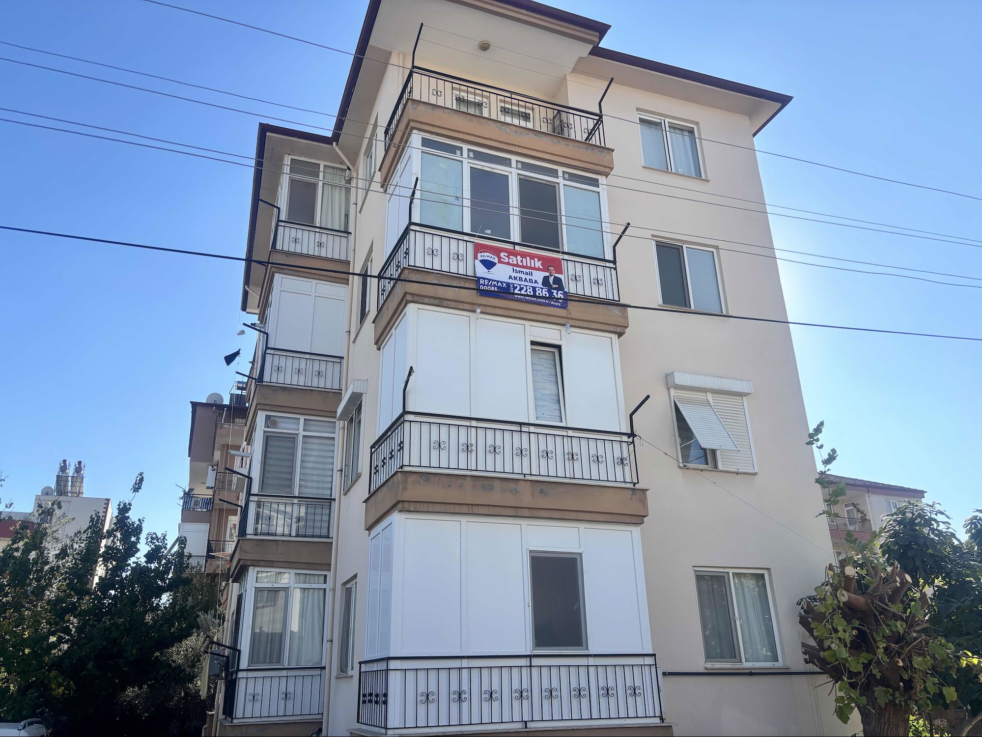 DÖŞEMEALTI YENİKÖY’DE DOĞALGAZLI, 4 CEPHELİ FULL YAPILI 3+1