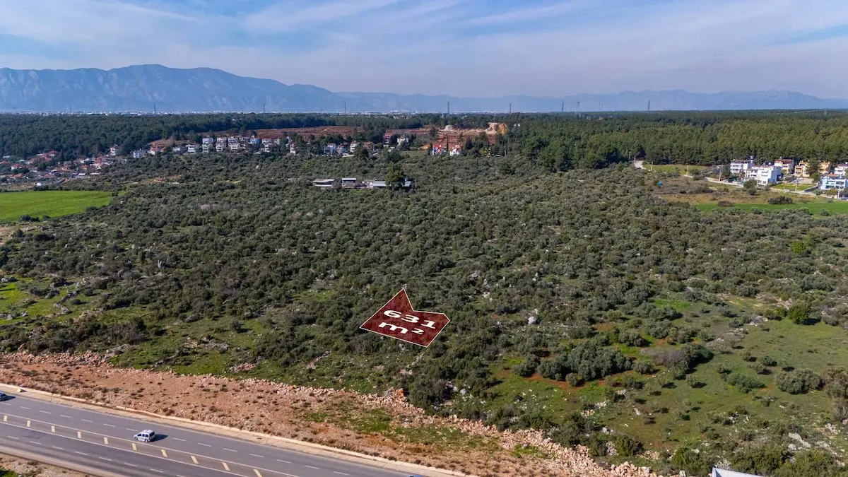ŞEHİR HASTANESİ KARŞISI BULVARA CEPHE MÜSTAKİL TAPULU  631 M2 TARLA