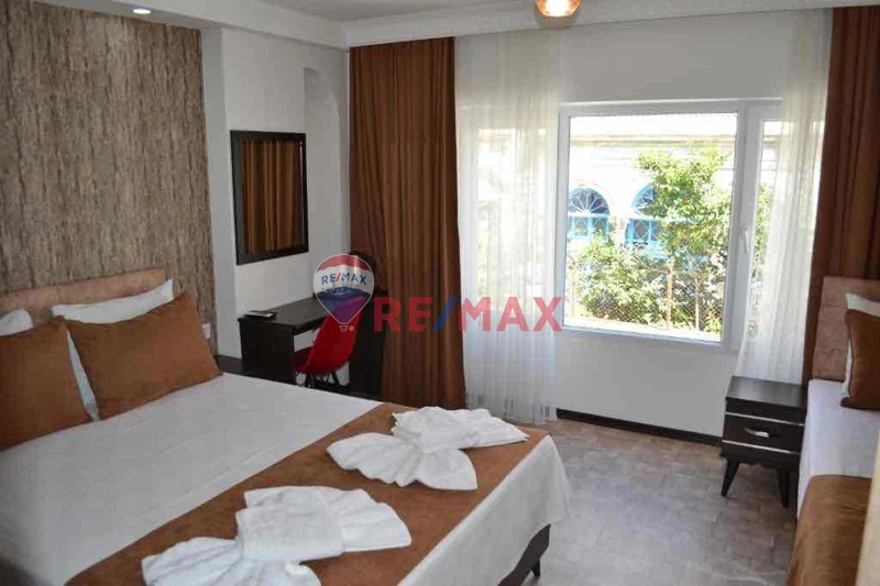 SULTANAHMETE YAKIN, 5 YILDIZ KALİTESİN'DE SATILIK YENİ OTEL