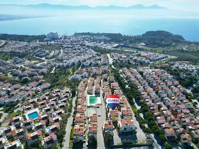 KADINLAR DENİZİNDE FULL DENİZ MANZARALI TRİPLEX VİLLA