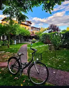 SAPANCA KIRKPINARIN EN NEZIH SITESINDE 3+1 SATILIK VILLA
