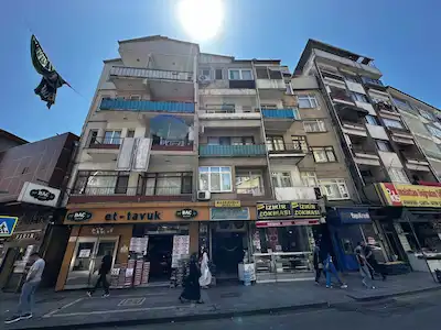 İZMİT ÇINARLI MAHALLESİ 'NDE 100M2 3+1 KİRALIK ARA KAT DAİRE