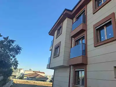 SEFERİHİSAR’DA SATILIK KAPALI MUTFAK 2+1 DAİRE
