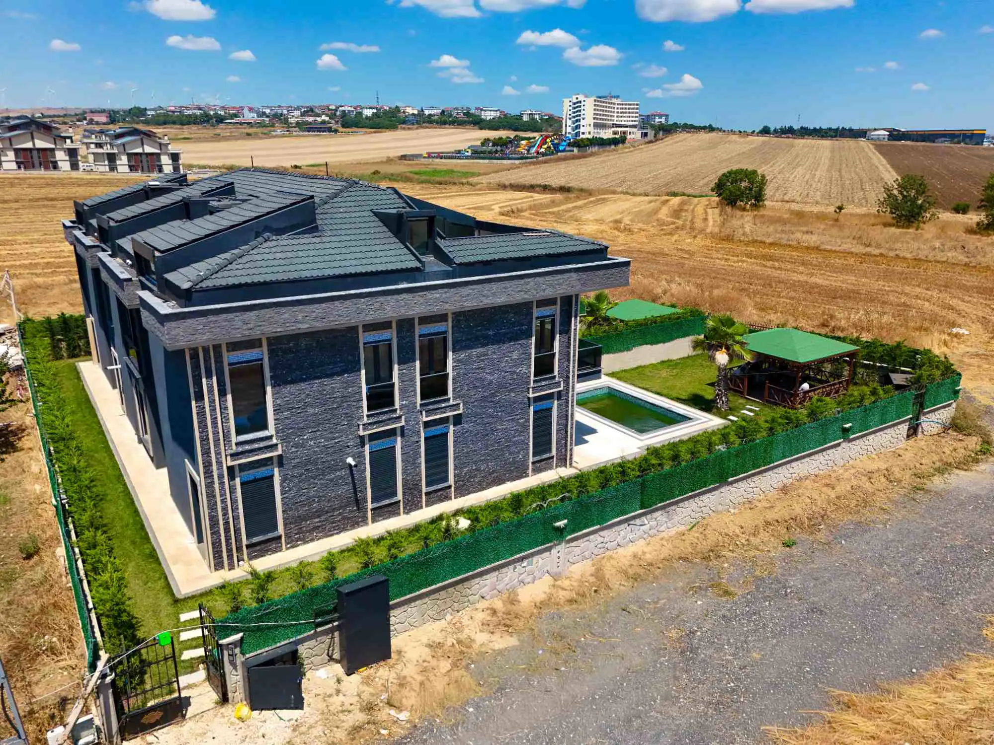 Property image 33