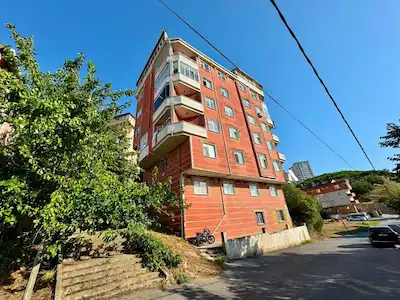 PENDİK AHMET YESEVİ MAHALLESİ'NDE FERAH 3+1 SATILIK DAİRE