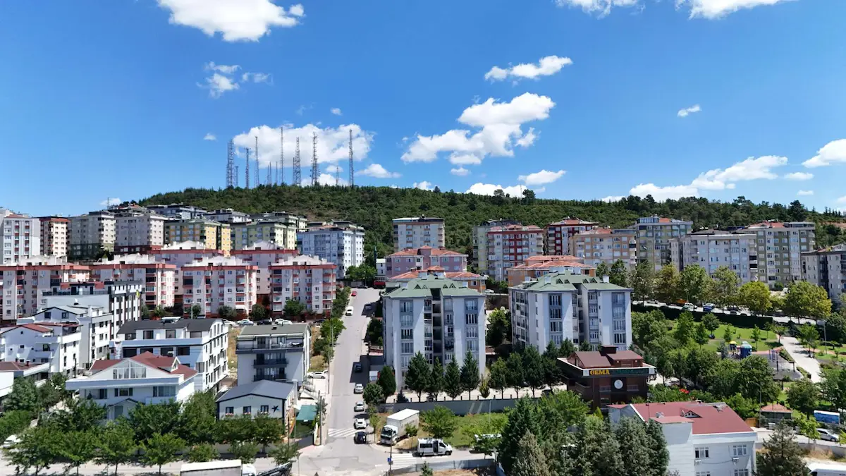 MUTLUKENT YEŞILKENT 1. ETAP'TA SATILIK GENIŞ & FERAH 3+1 DAIRE