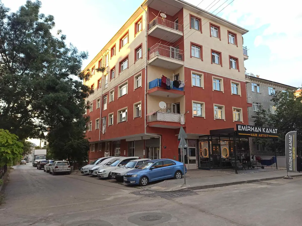 SİNCAN TANDOĞAN MH.’DE YAPILI 3+1 ACİL SATILIK DAİRE 