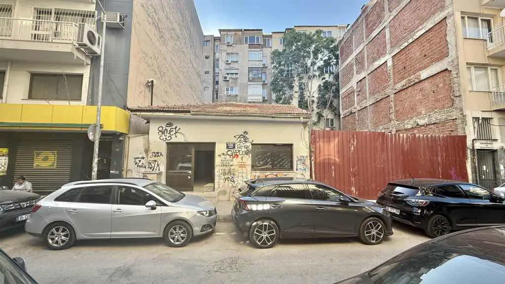 TALATPAŞA YAKINI 140 M² NET TEK KATLI TİCARİ İŞ YERİ