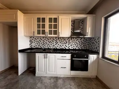 METROBÜSE YÜRÜME MESAFESİ BALKONLU 2+1 KİRALIK DAİRE