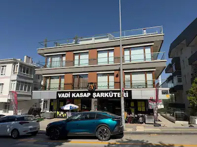 SİNAN CADDESİ ÜZERİNDE PRESTİJLİ BİNADA 3+1 DUBLEKS DAİRE