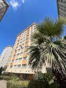 ATAŞEHİR KÜÇÜKBAKKALKÖY DE SİTE İÇİNDE SATILIK DAİRE...